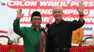 Ganjar-Mahfud Resmi Daftar ke KPU