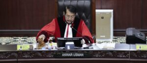 Mahkamah Konstitusi Mengekspansi Kualifikasi Calon Presiden, Pengalaman Gubernur Sebagai Alternatif