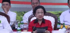 Megawati Soekarnoputri Umumkan Mahfud MD sebagai Calon Wakil Presiden Pendamping Ganjar Pranowo 2024