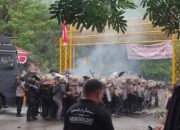 Polisi Pukul Mundur Massa Aksi dengan Mobil Water Canon dan Gas Air Mata