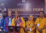 Ismet Mile Resmi Mendaftar, Soroti Kemiskinan di Bone Bolango yang Belum Terselesaikan