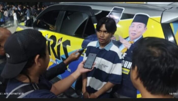Mohamad Radilil Islah, Warga Desa Tamboo, Kecamatan Tilongkabila saat diwawancarai awak media. (Foto : Dok)