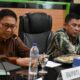Pjs Bupati Gorontalo, Sukri Botutihe didampingi Pj Sekretaris Daerah, Haris Tome saat memimpin rapat di Kantor Bupati Gorontalo, Kamis (26/9/2024). (Foto : Dok. Humas)