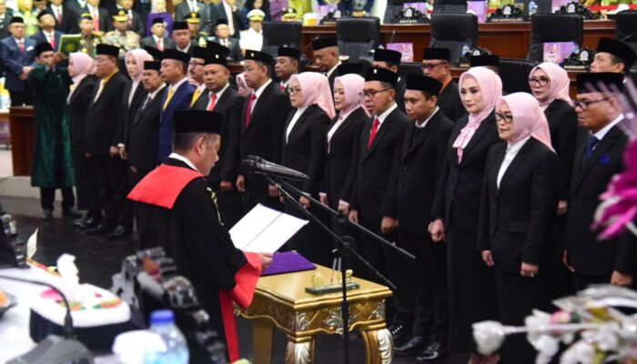 Sebanyak 44 Anggota DPRD Provinsi Gorontal Resmi Dilantik