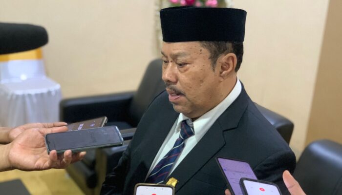 Sekretaris DPD 1 Golkar Provinsi Gorontalo, saat diwawancara usai pelantikan DPRD Provinsi Gorontalo, Senin (09/09/2024).