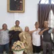 Suasana foto bersama Ismet Mile dan Nelayan Kabila Bone.(Foto : Dok)