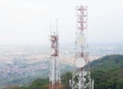 Analisis Saham Sektor Telekomunikasi: Peluang Investasi di Tengah Pertumbuhan Digital Indonesia