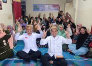 Blusukan di Tengah Hujan, Pasangan ROAD Tegaskan Komitmen untuk Warga Dusun Timuato