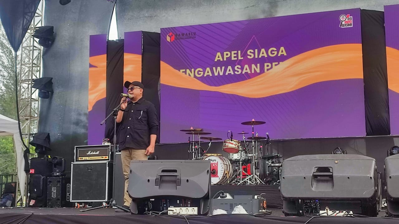 keterangan foto : Idris Usuli, Ketua Bawaslu Provinsi Gorontalo/komparasi.id