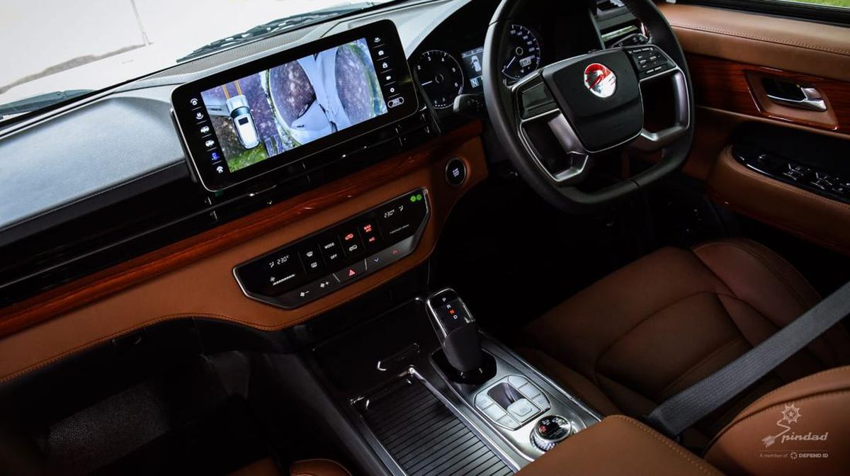 Foto : Penampakan furniture mobil Prabowo-Gibran, produksi-PT.Pindad
