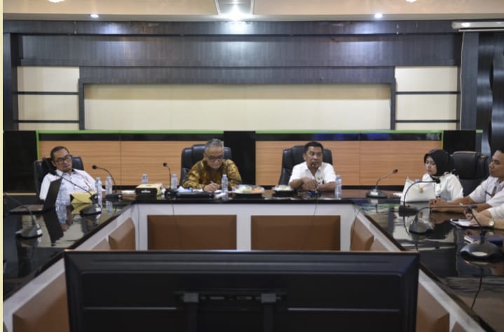 keterangan Foto : Pemerintah Kabupaten Gorontalo bersama KPK lakukan koordinasi pencegahan korupsi di sektor perizinan dengan sistem OSS-RBA