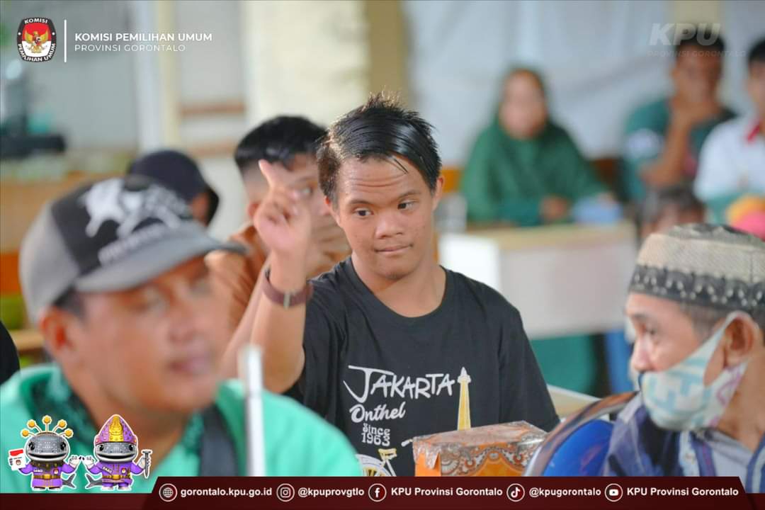 Keterangan Foto: Sosialisasi Hak Pilih Bagi Penyandang Disabilitas (sumber : Humas KPU)