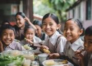 262 Ribu Siswa Gorontalo Nikmati Program Makan Siang Gratis Perdana