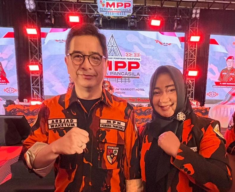 Keterangan : Rakhmatiyah Deu Bersama Wakil Ketua Umum Pemuda Pancasila Sekaligus Ketua Umum Kamar Dagang dan Industri (Kadin) Indonesia Bapak M. Arsjad Rasjid P.M