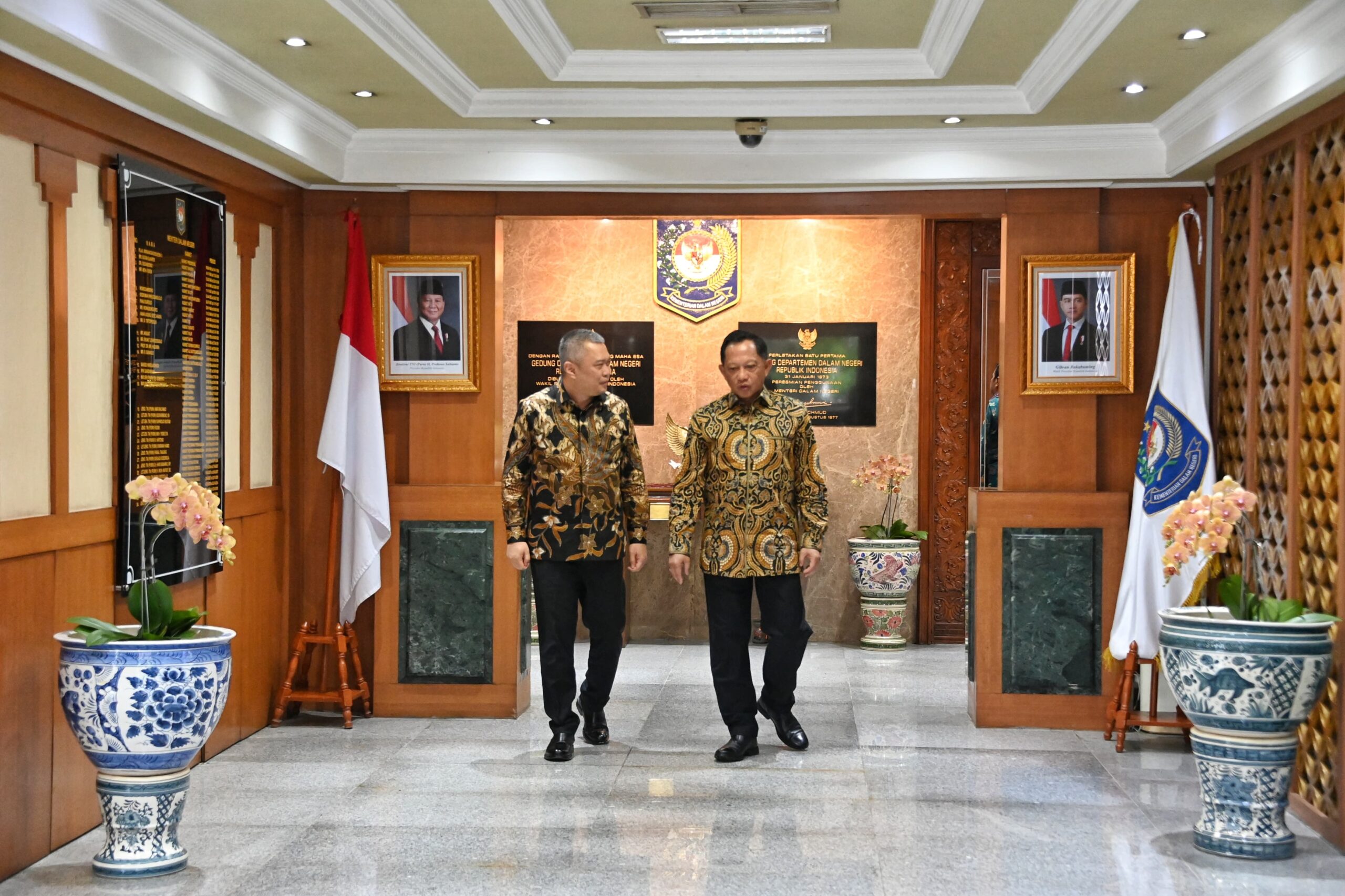 Kemenhub dan Kemendagri