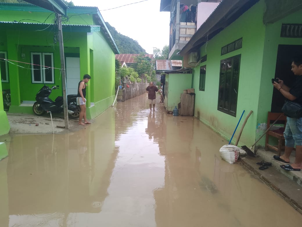 Keterangan: Banjir di Talumolo Mulai Surut