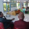 Keterangan : Komisi II berdialog langsung dengan perangkat desa serta panitia pembentukan koperasi. (Foto : SET DPRD)