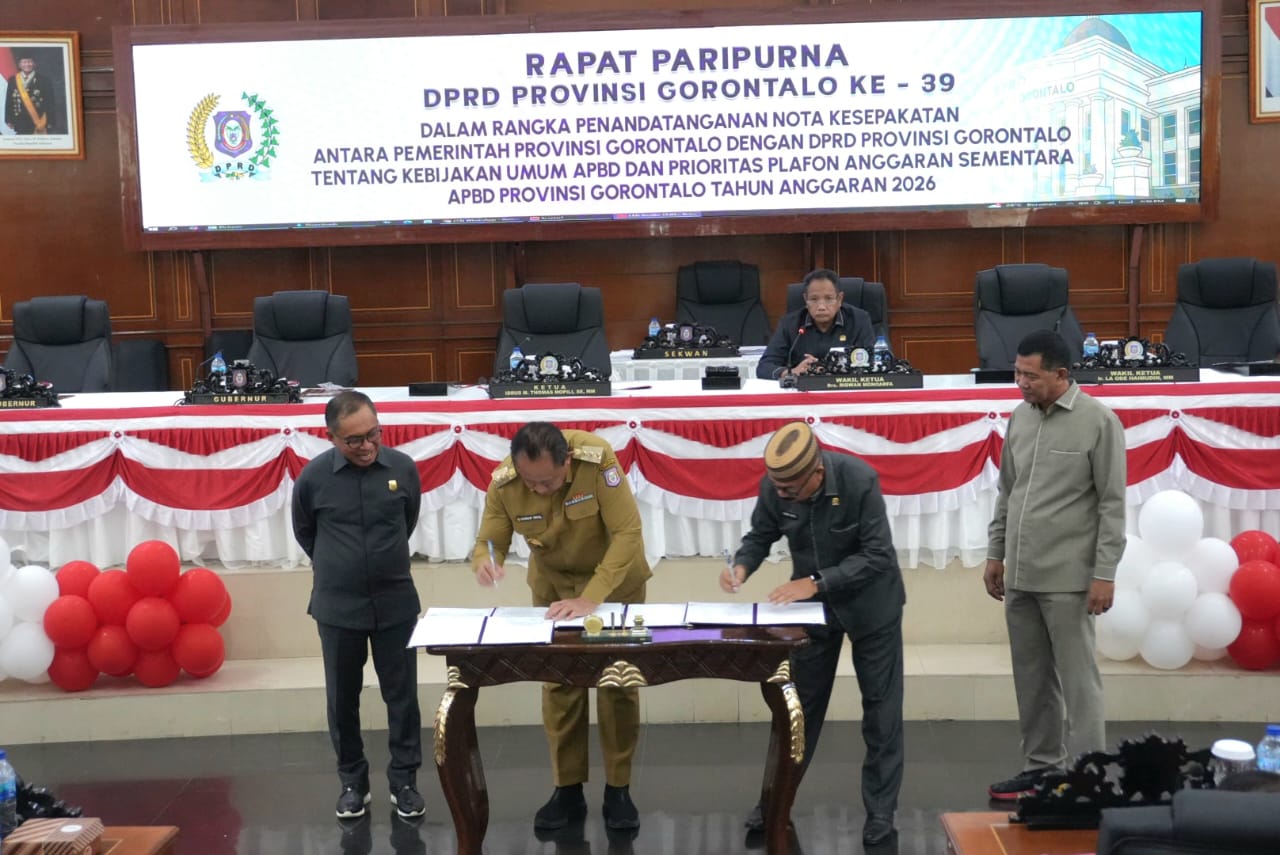 DPRD Provinsi Gorontalo dan Pemerintah Provinsi menandatangani nota kesepakatan KUA-PPAS APBD 2026.