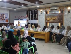 PIAD Gorontalo Salurkan Bantuan untuk Anak Terindikasi Stunting di Dua Lokasi