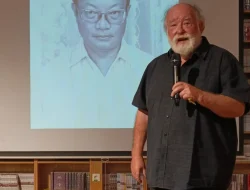 Onghokham Sejarawan Nyentrik yang Mengubah Cara Kita Membaca Indonesia