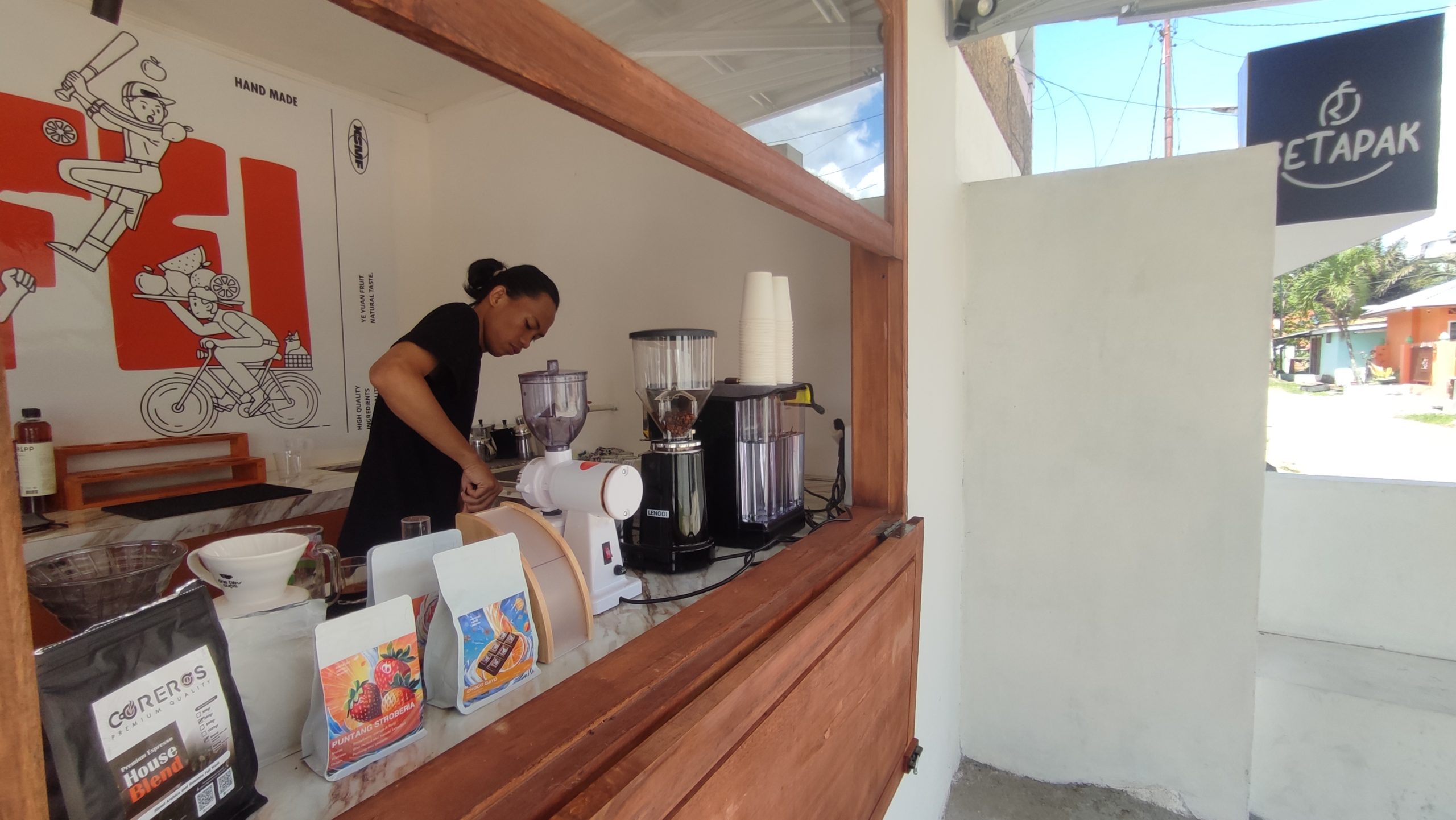 Setapak Coffee kala siang hari 