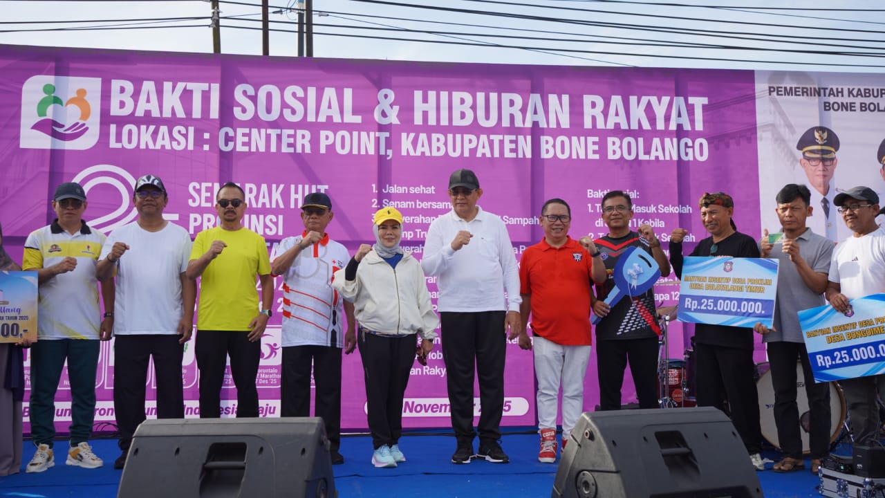 Keterangan : Ketua DPRD Gorontalo Thomas Mopili menghadiri rangkaian HUT ke-25 Provinsi Gorontalo