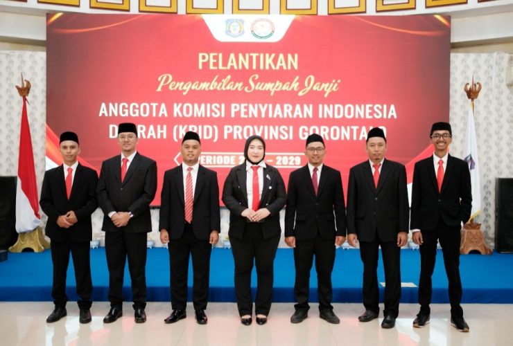 Keterangan: 7 Komisioner KPID Gorontalo Resmi Dilantik