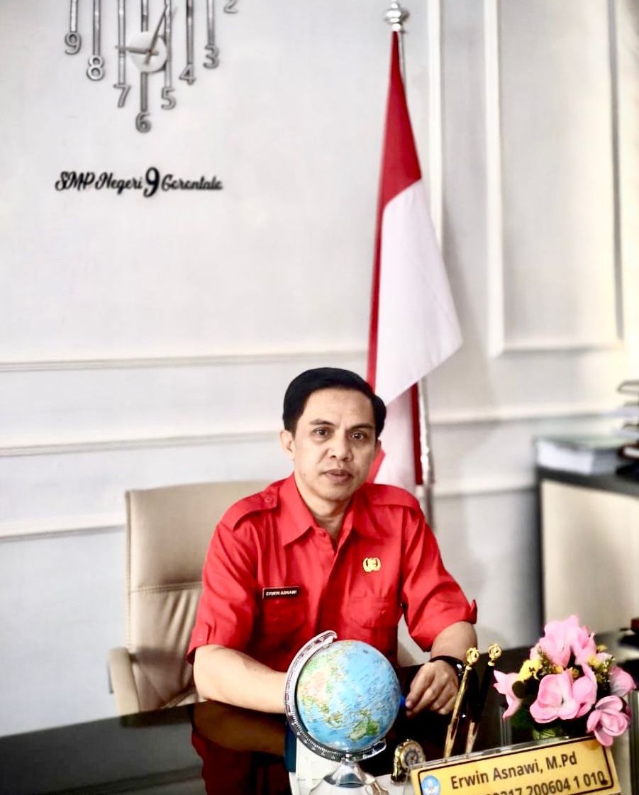 Keterangan Foto : Kepala SMP Negeri 9 Kota Gorontalo, Erwin Asnawi, M.Pd. (Komparasi.id) 
