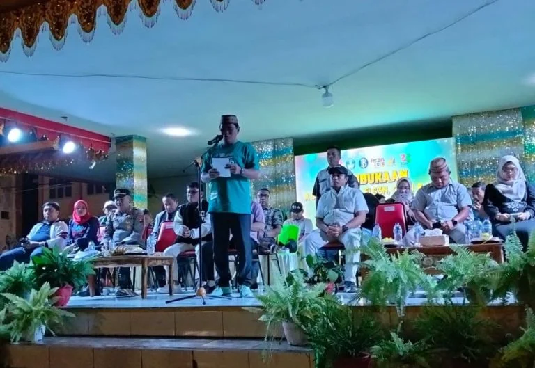 Pemkab Bone Bolango membuka O2SN dan FLS3N tingkat kabupaten sebagai upaya mencetak generasi unggul melalui olahraga, seni, dan literasi.