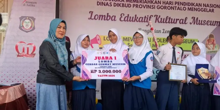 SMP Negeri 1 Tapa Sabet Juara LCC Museum Tingkat Provinsi ( foto : Harianpost.id)