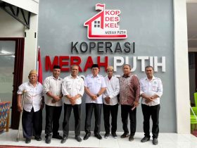 Keterangan : Pemkab Bone Bolango mempercepat pengoperasian Koperasi Desa/Kelurahan Merah Putih sebagai pusat pangan murah. (Sumber : Prokopim)