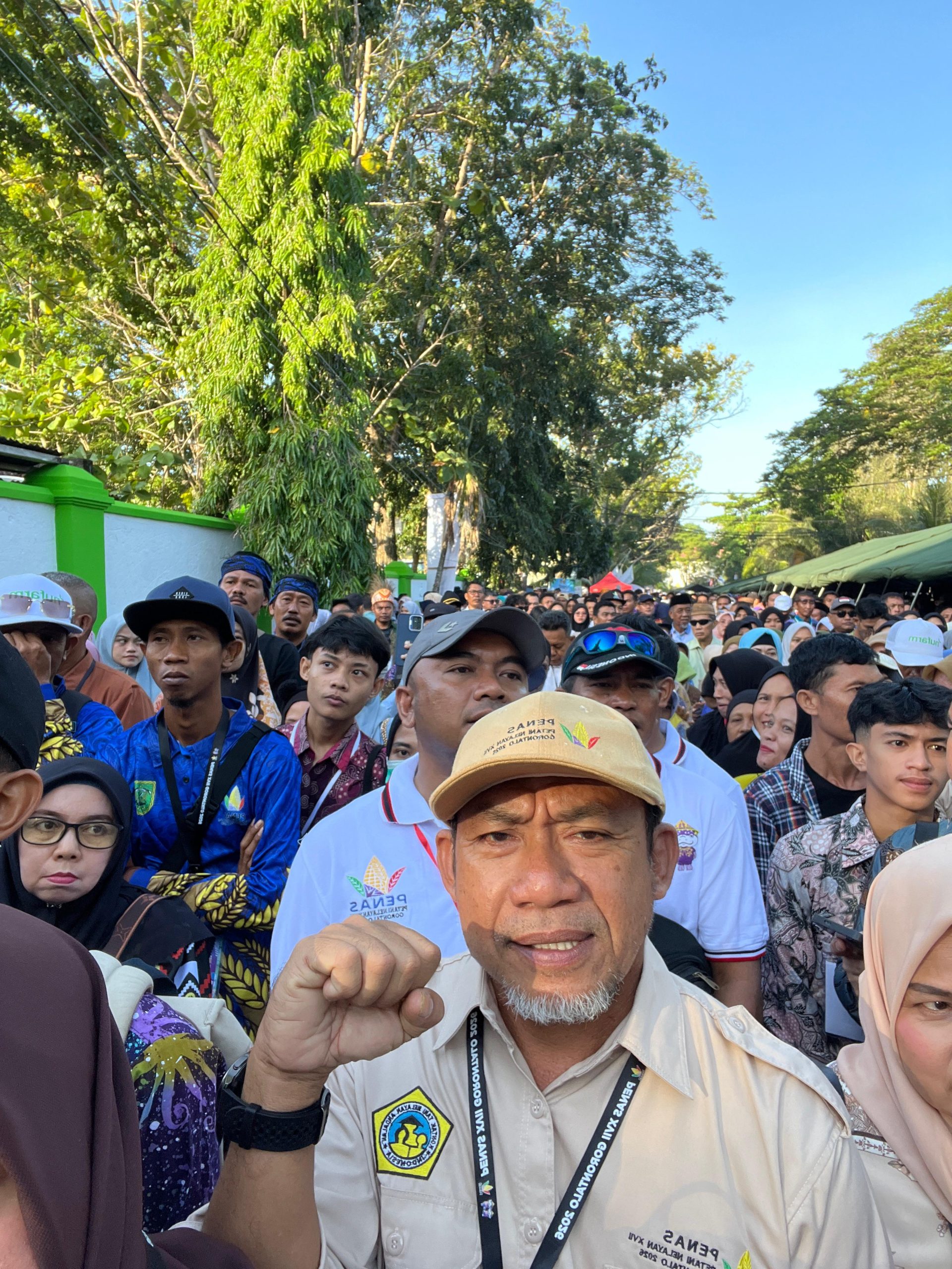 Keterangan Foto : Iwan Abay, Ketua KTNA Pohuwato saat di Event PENAS XVII
