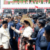 Keterangan : Presiden Prabowo menikmati lagu “Tabola Bale” pada Upacara Peringatan Detik-detik Proklamasi Kemerdekaan Republik Indonesia di Istana Merdeka, Jakarta, (Sumber Foto: BPMI Setpres)